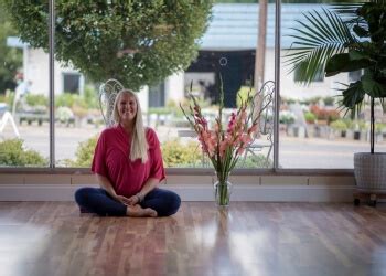 TOP 10 BEST Hot Yoga Classes in Saint Louis, MO .